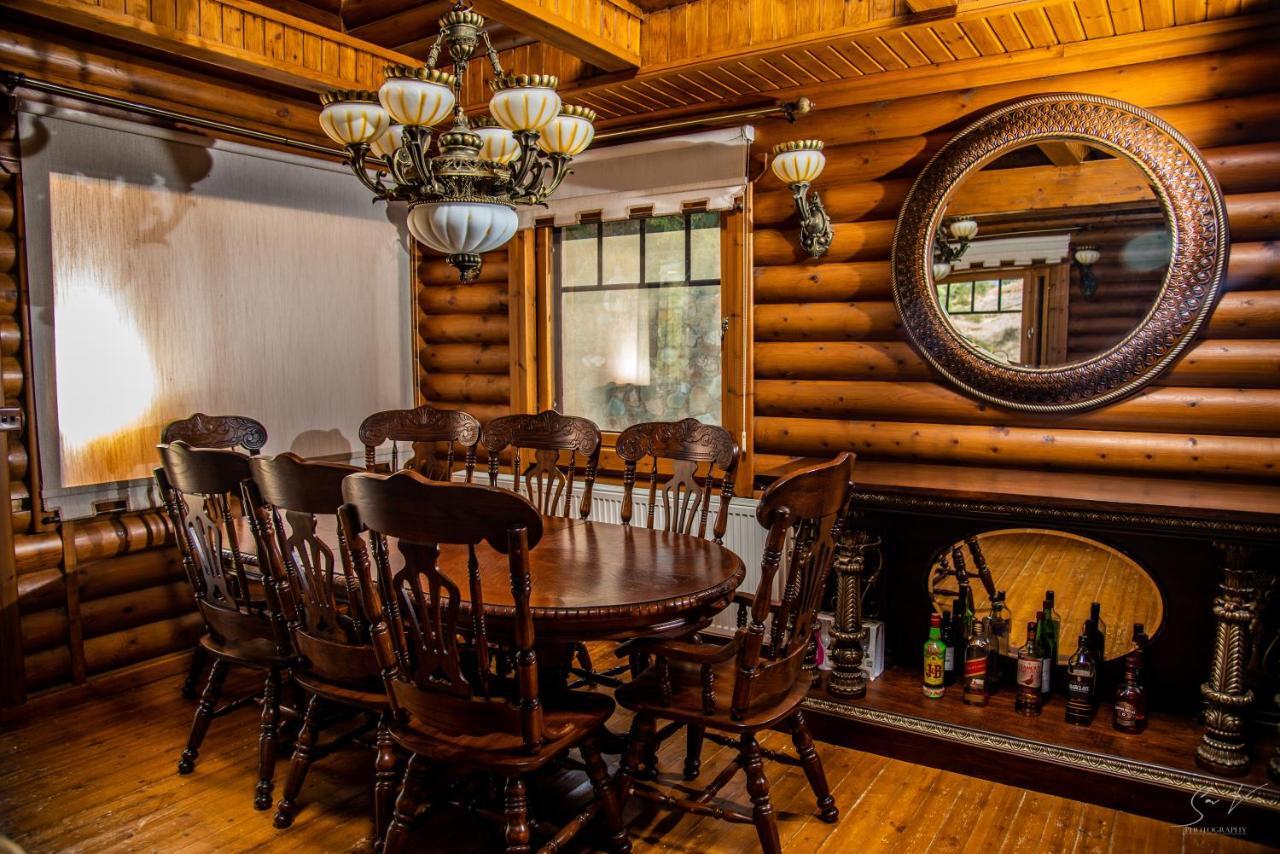 *2 Bdr Log House /Mountains/Queen Bed/Fireplace Гурри Экстерьер фото